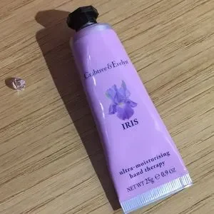 Crabtree Evelyn Skincare Iris Crabtree And Evelyn Hand